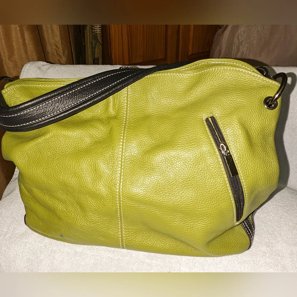 Vera Pelle genuine Italian leather satchel bag.